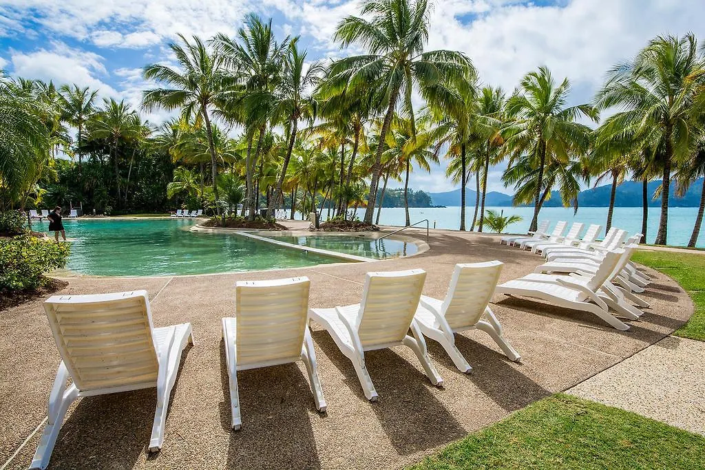 Apartment Beachfront Hamilton Island